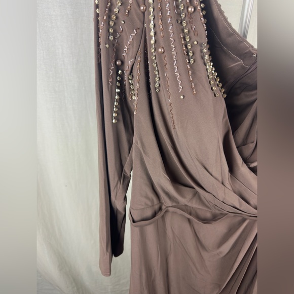 Mac Duggal Mocha FAUX WRAP JERSEY GOWN W/ EMBELLISHED ACCENTS Size 16 NWT - Picture 8 of 13